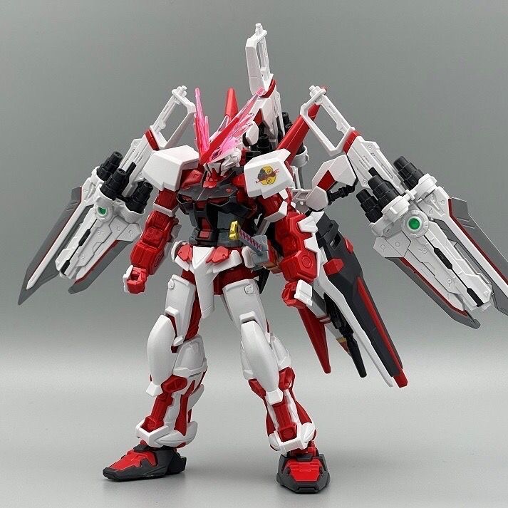 Astray Red Frame Gundam Montag - Model Kit Gundam recensie en prijs
