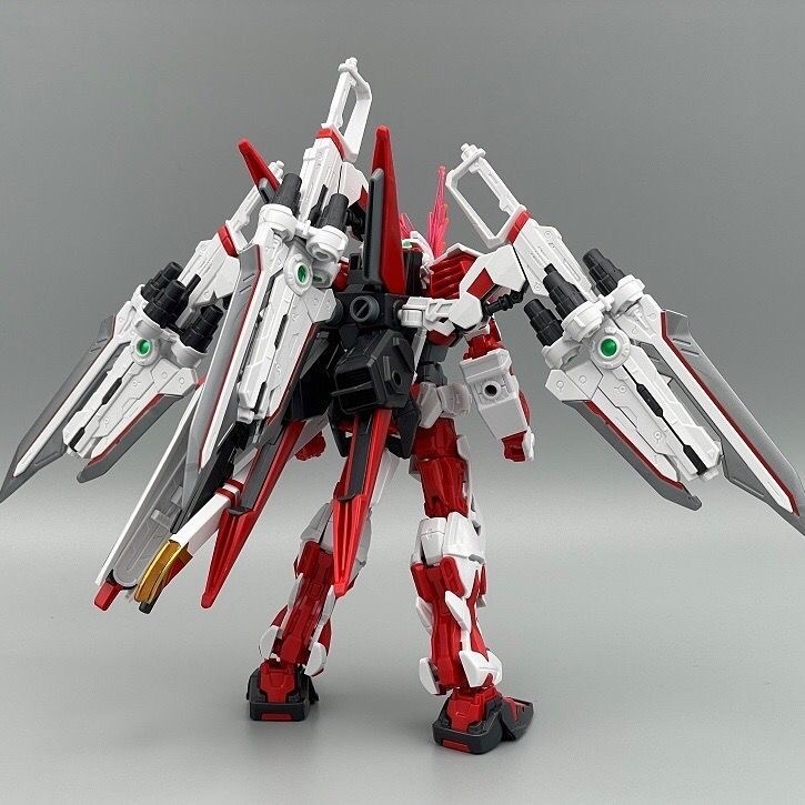 Astray Red Frame Gundam Montag - Model Kit Gundam recensie en prijs
